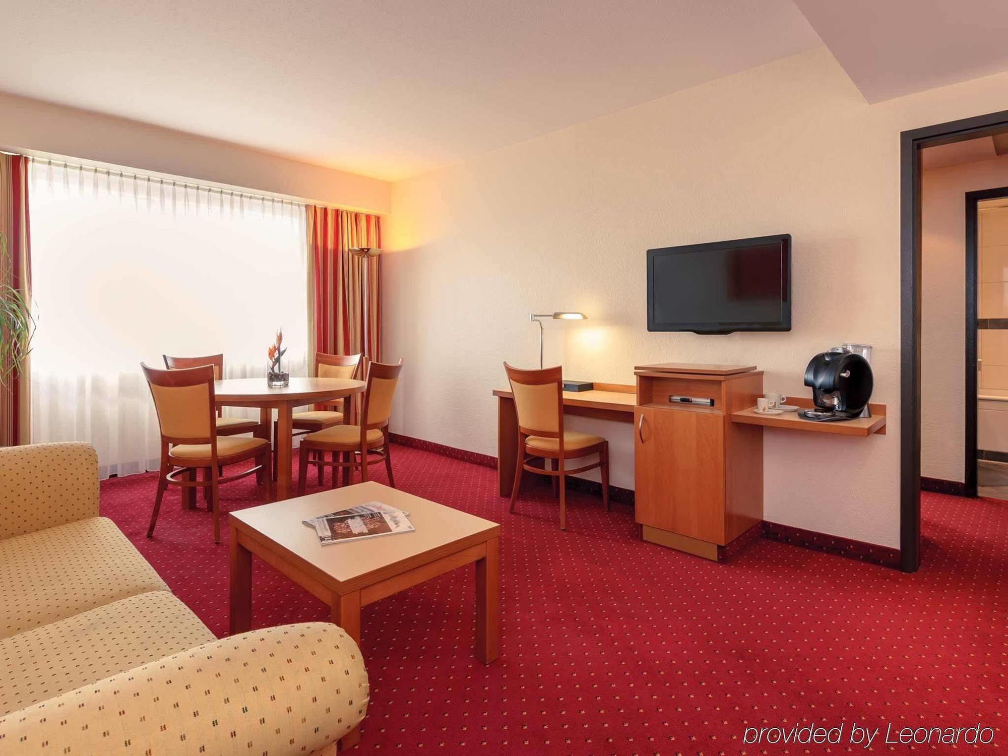 Mercure Hotel Saarbruecken City Екстериор снимка